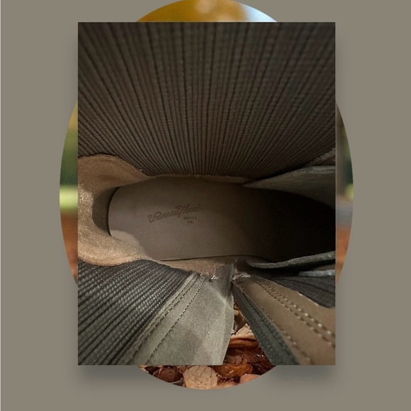 Universal Thread Super Chunky Ankle Boots. Brown. Size: 8.5 - Picture 13 of 13